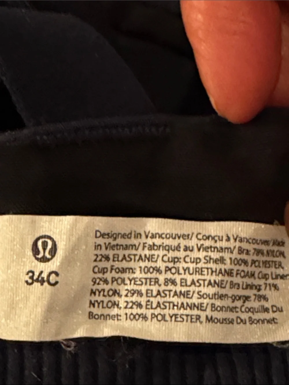 Lululemon NWOT High EnergySports Bra with adjustable straps and built in cups